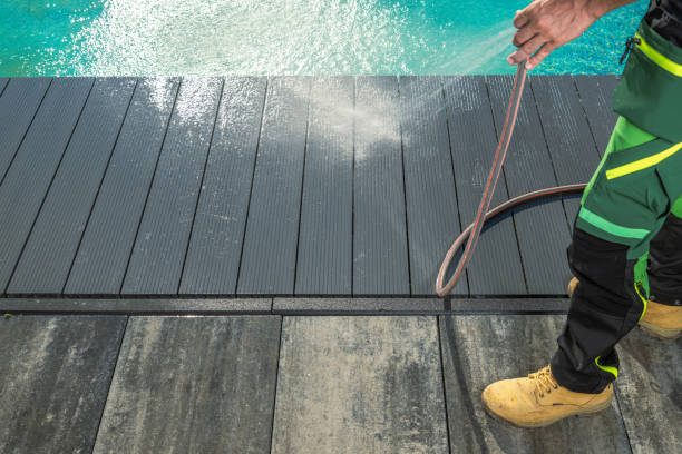Best Roof Pressure Washing  in Laflin, PA