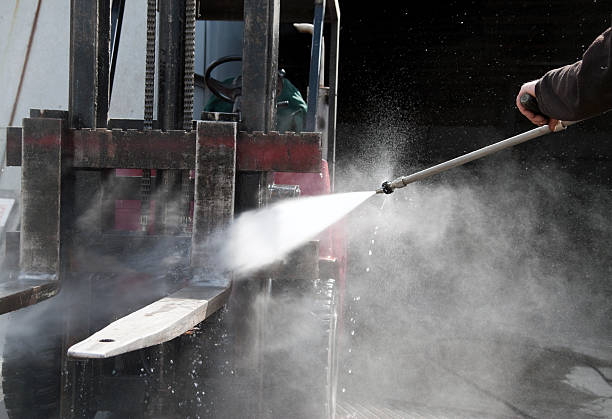 Best Concrete Pressure Washing  in Laflin, PA